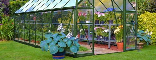 3 idei practice pentru amenajarea unui solar de mici dimensiuni